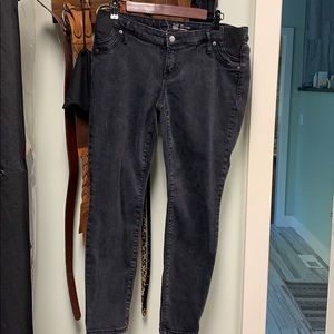 Gap maternity jeans
